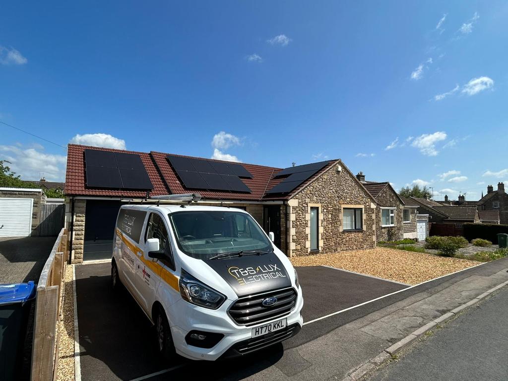 T&S Lux Electrical Ltd website photo