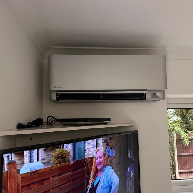 Blu Cooling & Red Heating LLP website photo