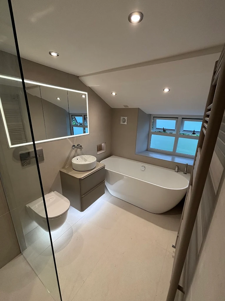 Mark Thompson (Leeds) Ltd website photo