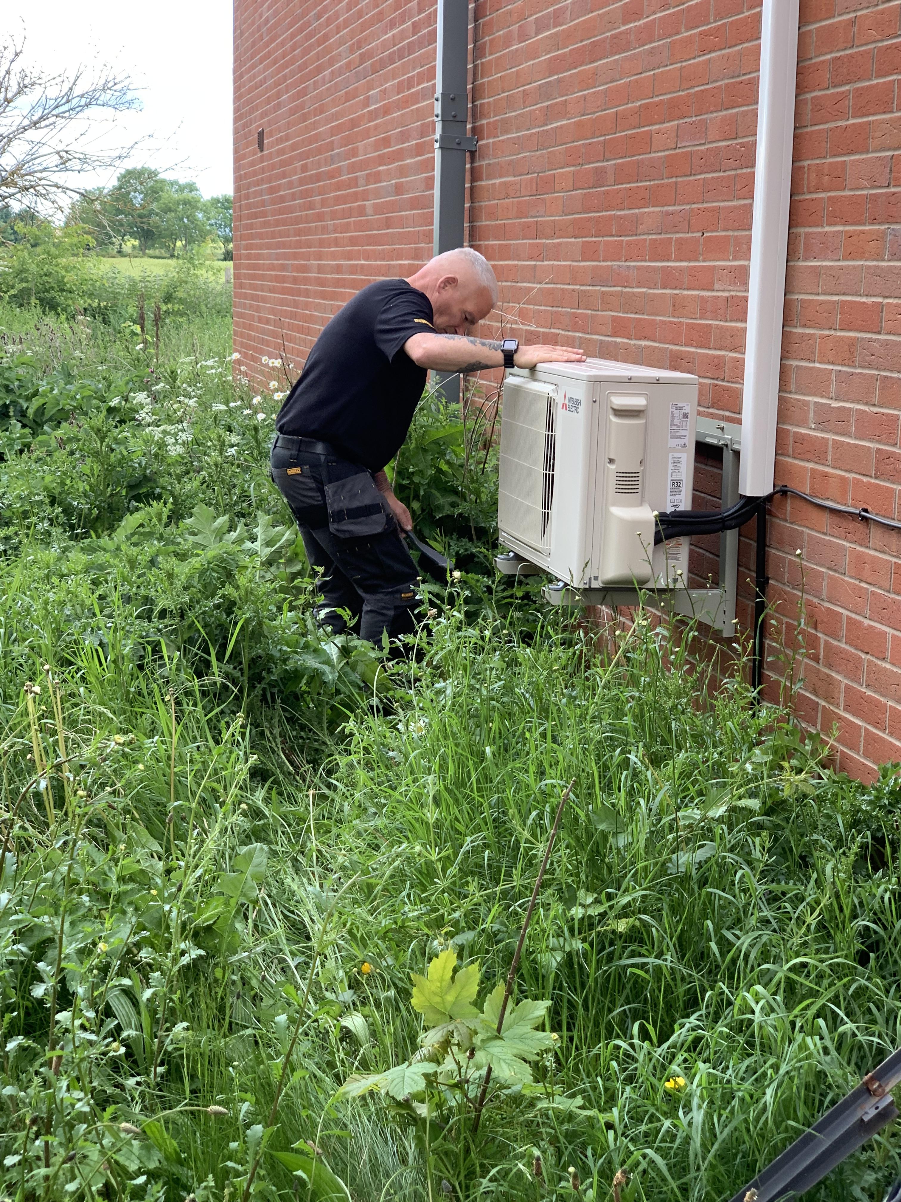 DA Air conditioning Services Ltd website photo